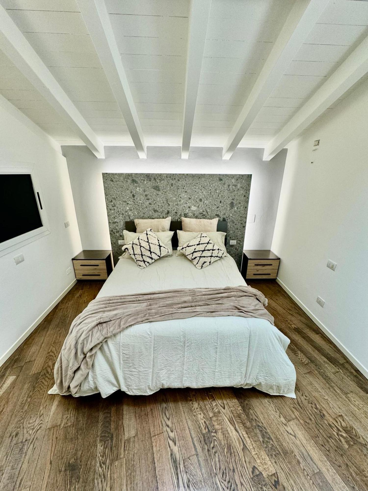 Bridge Apt Brescia - Netflix - Wifi Eksteriør bilde