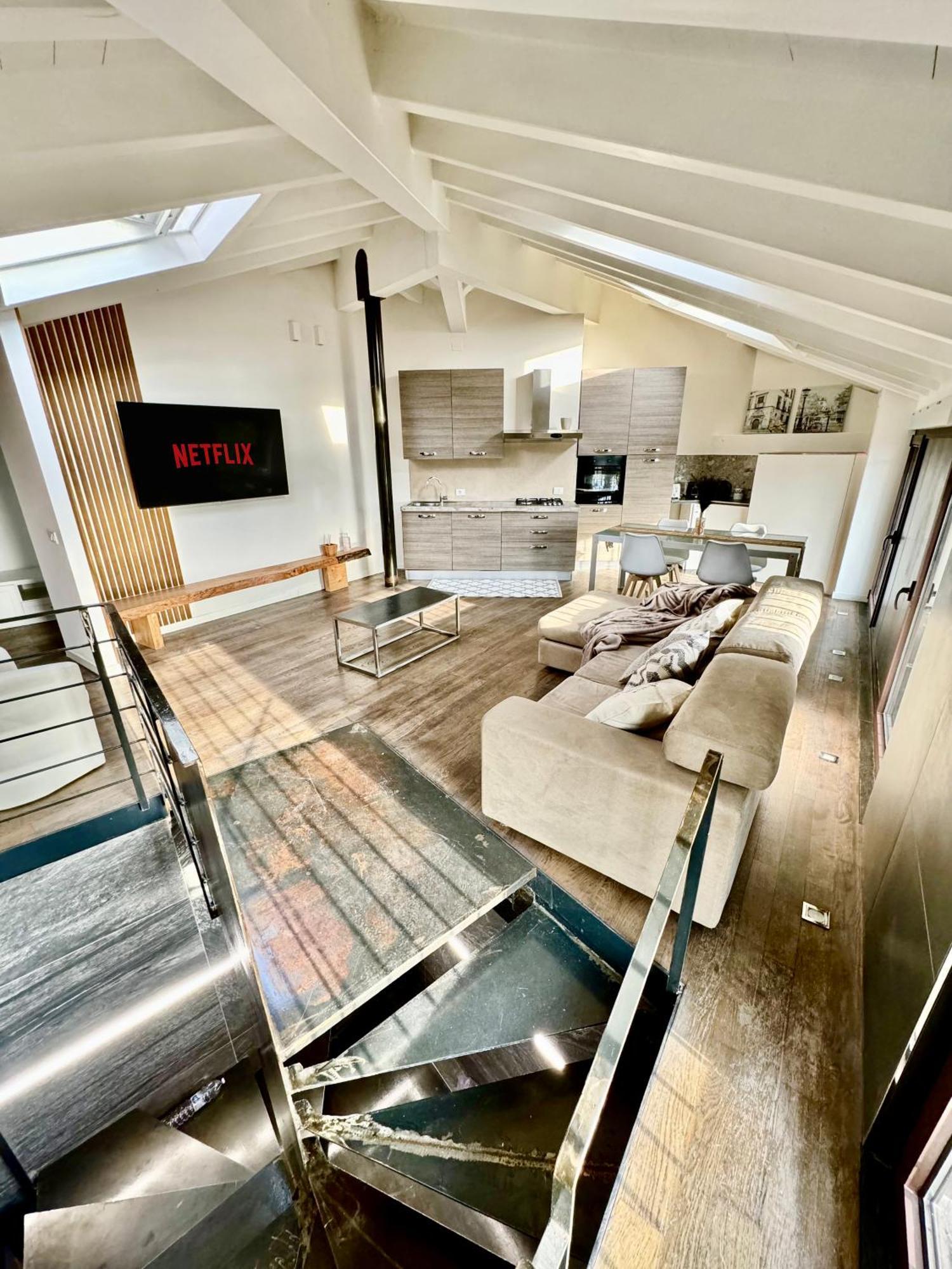 Bridge Apt Brescia - Netflix - Wifi Eksteriør bilde